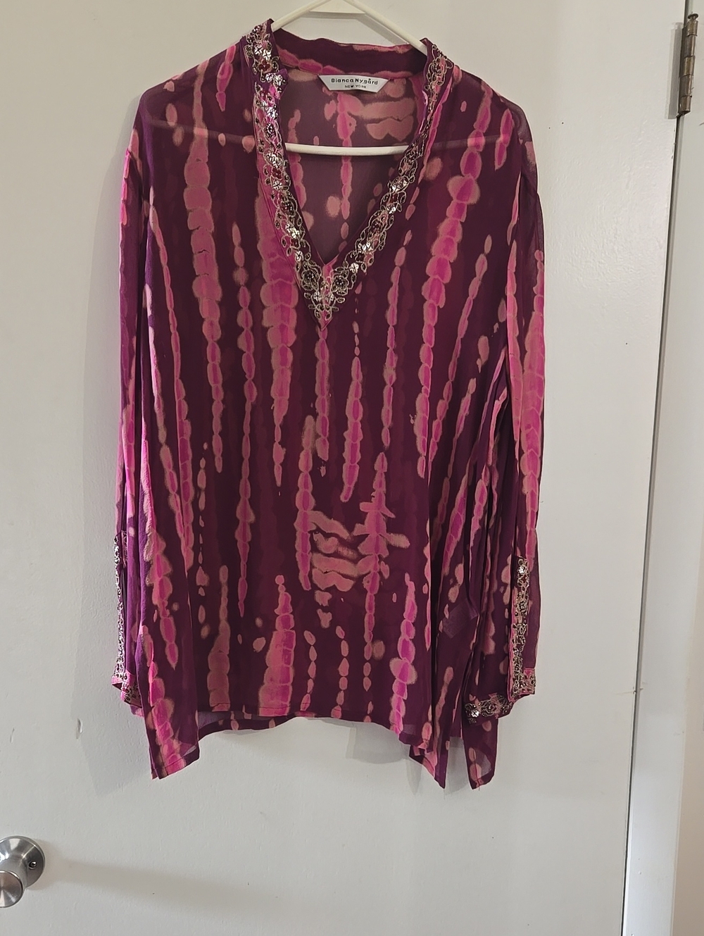 Pink & Purple Beaded V-Neck Tunic Top